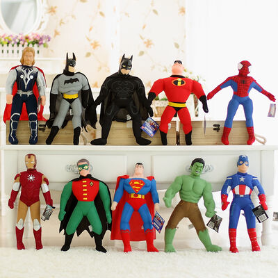 La peluche del fumetto EN71 gioca i vendicatori d'acciaio della lega di giustizia del superman di Batman