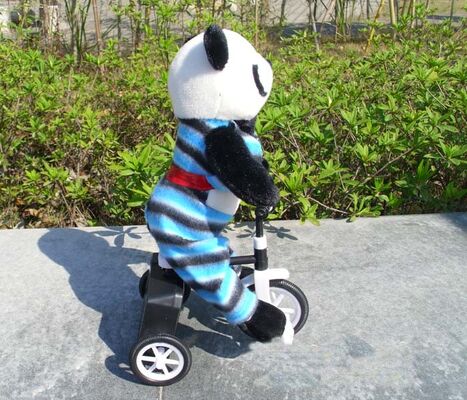 Giocattoli musicali della peluche del cotone di 100% pp, giocattolo molle del panda animale elettronico della bicicletta