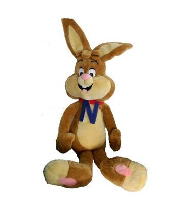 Brown morbido a 16 pollici ha farcito i coniglietti di pasqua per la celebrazione di festival
